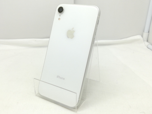 【中古】Apple au 【SIMロック解除済み】 iPhone XR 64GB ホワイト MT032J/A【川崎】保証期間１ヶ月【ランクC】