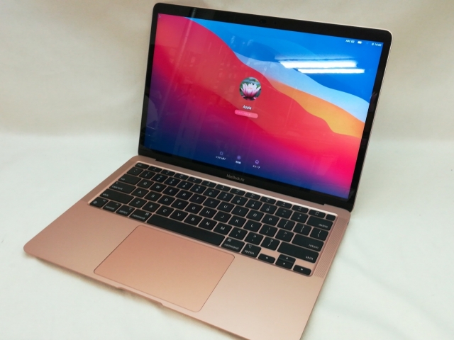 MacBook Air Retina 13インチ 2020 256G ゴールド MacBook Air 13インチ Retinaディスプレイ ゴールド［2020年 /SSD