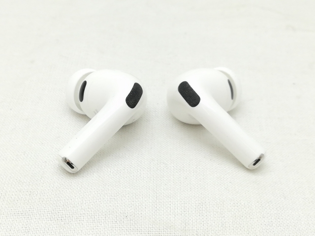 中古】Apple AirPods Pro 3 MFHP4J/A【横浜】保証期間1ヶ月 【公式通販】