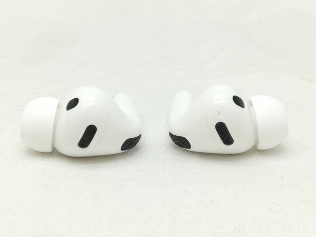 中古】Apple AirPods Pro 3 MFHP4J/A【横浜】保証期間1ヶ月 【公式通販】