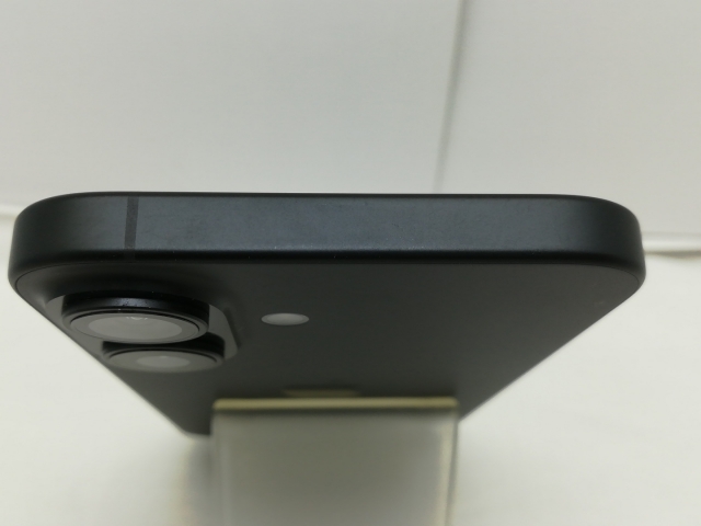 【中古】Apple 国内版 【SIMフリー】 iPhone 16 128GB ブラック MYDQ3J/A【秋葉5号】保証期間１ヶ月【ランクB】_2