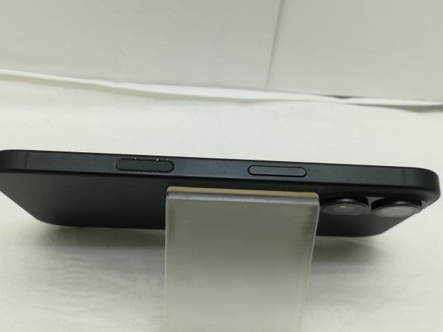 【中古】Apple 国内版 【SIMフリー】 iPhone 16 128GB ブラック MYDQ3J/A【秋葉5号】保証期間１ヶ月【ランクB】_3