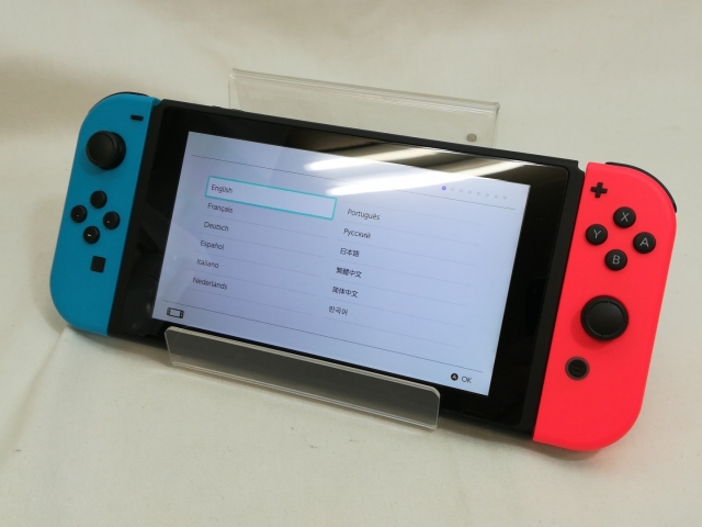 Nintendo Switch 本体 ネオンブルーレッド ニンテンドーSwitch Joy-Conネオンブルー ネオンレッド（Amazon