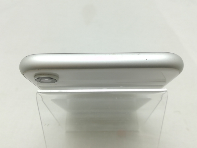 【中古】Apple 国内版 【SIMフリー】 iPhone XR 128GB ホワイト MT0J2J/A【川崎】保証期間１週間【ランクC】_2