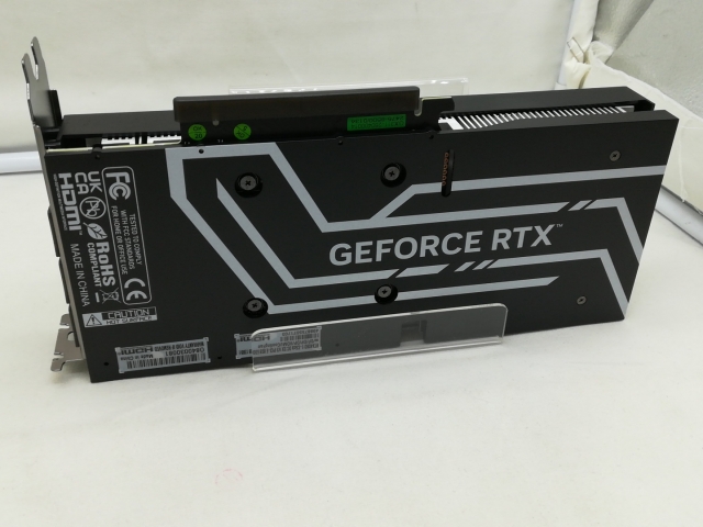 中古】玄人志向 GALAKURO GAMING GG-RTX4060-E8GB/OC/DF3 RTX4060/8GB