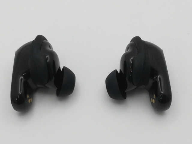 【中古】BOSE QuietComfort Ultra Earbuds [ブラック]【新橋烏森通り】保証期間１ヶ月【ランクB】