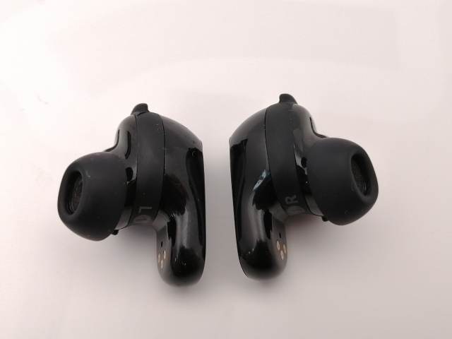 中古】BOSE QuietComfort Ultra Earbuds [ブラック]【神保町】保証期間