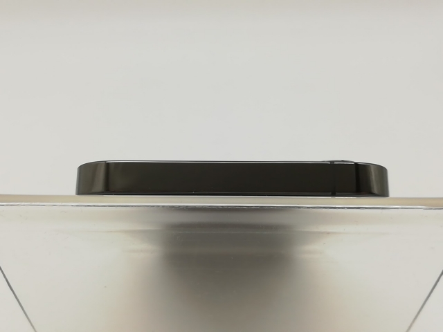 【中古】Apple docomo 【SIMロック解除済み】 iPhone 12 Pro 512GB グラファイト MGMF3J/A【横浜】保証期間１ヶ月【ランクC】_2