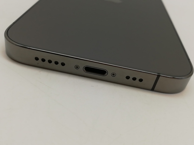 【中古】Apple docomo 【SIMロック解除済み】 iPhone 12 Pro 512GB グラファイト MGMF3J/A【横浜】保証期間１ヶ月【ランクC】_7