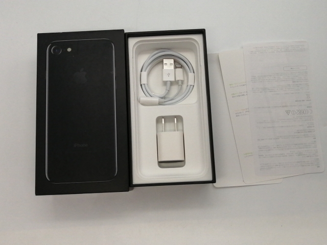【中古】Apple SoftBank 【SIMロック解除済み】 iPhone 7 256GB ジェットブラック MNCV2J/A【大須アメ横】保証期間１ヶ月【ランクC】_7