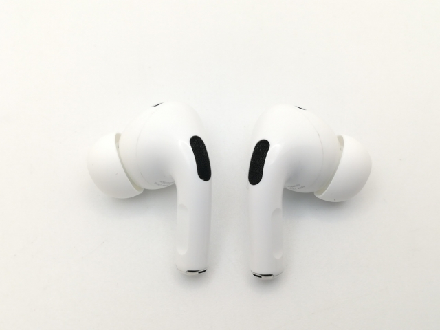 中古美品　AirPods Pro 第二世代　A2968 A3048-3047 Apple(アップル) / AirPods Pro/第2世代/A2968/3047/3048/3049