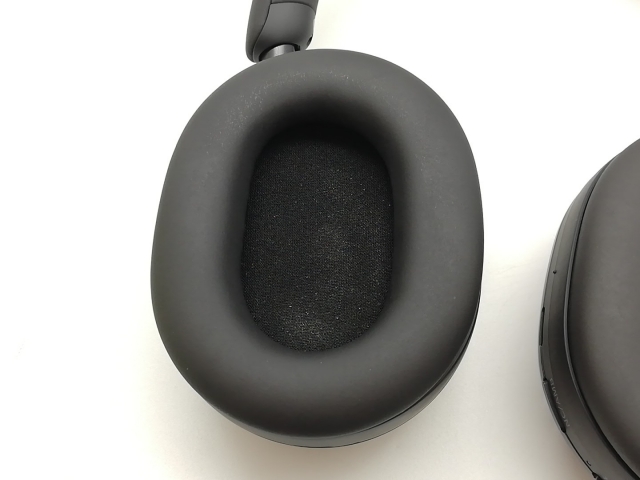中古】SONY WH-1000XM5 (B) [ブラック]【横浜】保証期間1ヶ月【ランク