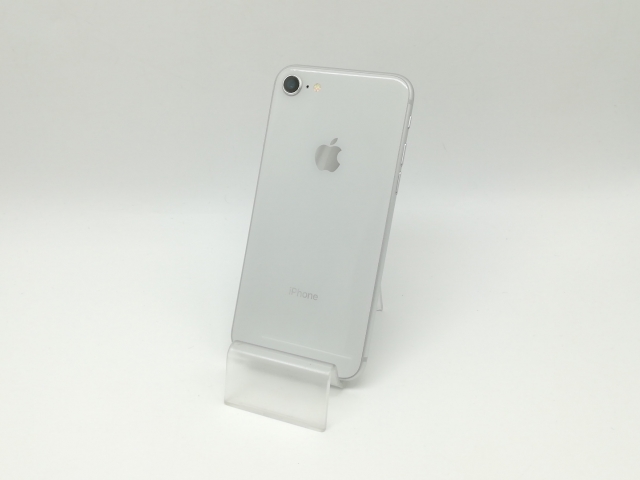 美品〕iPhone 8シルバー 64 GB au （SIMロック解除済）/元箱付 SIMロック解除済】au iPhone8 64GB A1906 (MQ792J/A) シルバー