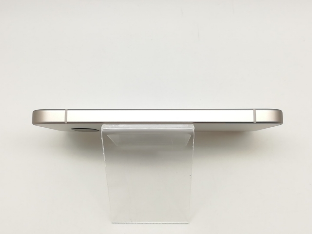 【中古】Google docomo 【SIMフリー】 Pixel 9a ポーセリン 8GB 128GB【横浜】保証期間１ヶ月【ランクA】