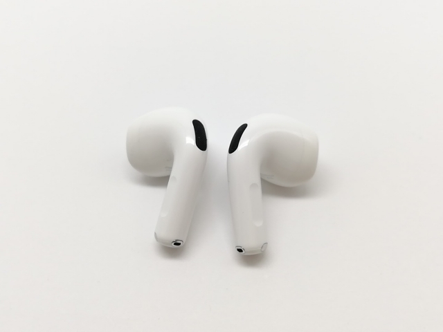 【中古】Apple AirPods 4 アクティブノイズキャンセリング搭載モデル MXP93J/A【横浜】保証期間１ヶ月 17,235円