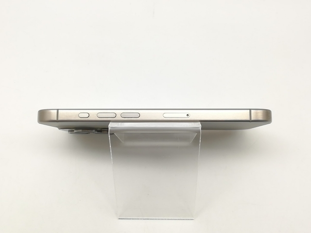 【中古】Apple 国内版 【SIMフリー】 iPhone 15 Pro 256GB ナチュラルチタニウム MTUF3J/A【横浜】保証期間１ヶ月【ランクB】_3