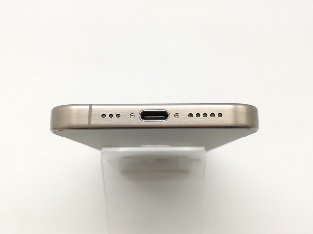 【中古】Apple 国内版 【SIMフリー】 iPhone 15 Pro 256GB ナチュラルチタニウム MTUF3J/A【横浜】保証期間１ヶ月【ランクB】_4