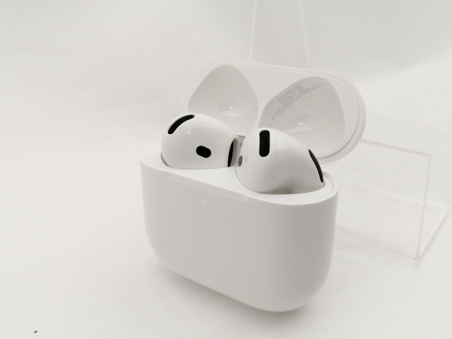 【中古】Apple AirPods 4 アクティブノイズキャンセリング搭載モデル MXP93J/A【神保町】保証期間１ヶ月 15,386円
