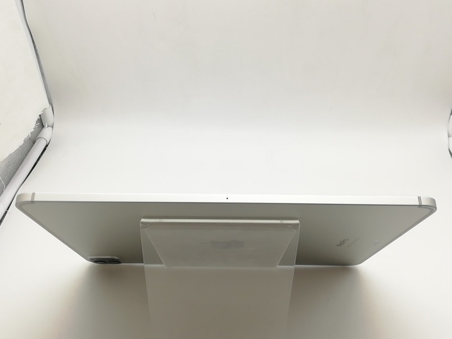 【中古】Apple 国内版 【SIMフリー】 11インチ iPad Pro（第4世代/2022） 512GB シルバー MNYH3J/A【横浜】保証期間１ヶ月【ランクB】_3