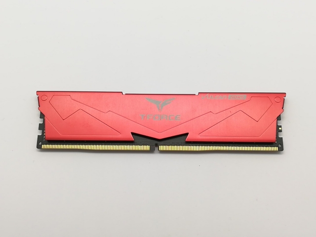【中古】DDR5 32GB DDR5-6000(PC5-48000)【デスクトップPC用】【横浜】保証期間１週間