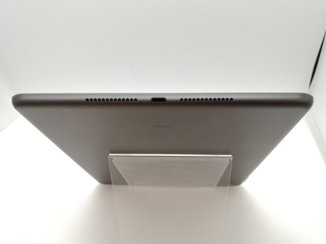 新品未開封】2021 Apple 10.2インチiPad (Wi-Fi, 256GB) スペース