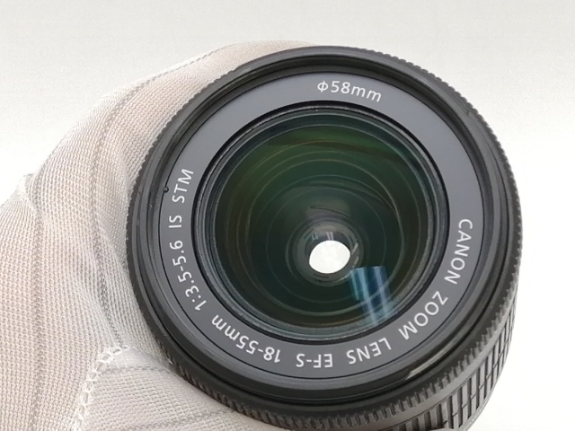 【中古】Canon EF-S 18-55mm F3.5-5.6 IS STM (Canon EF-Sマウント/APS-C)【新宿2】保証期間１ヶ月【ランクB】_3