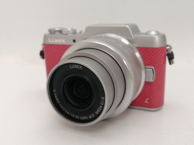 中古】Panasonic LUMIX GF7W ダブルズームレンズキット DMC-GF7W-P