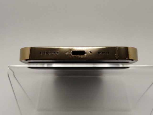 【中古】Apple au 【SIMフリー】 iPhone 13 Pro 512GB ゴールド MLUY3J/A【川崎駅前】保証期間１ヶ月【ランクB】_4