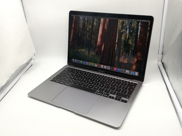 【中古】Apple MacBook Air 13インチ CTO (M1・2020) スペースグレイ Apple M1(CPU:8C/GPU:8C)/16G/512G【横浜】保証期間１ヶ月【ランクB】