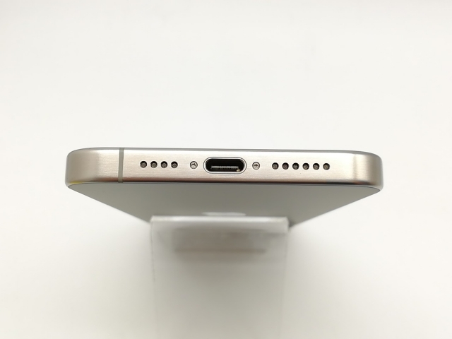 【中古】Apple 国内版 【SIMフリー】 iPhone 15 Pro Max 256GB ナチュラルチタニウム MU6R3J/A【横浜】保証期間１ヶ月【ランクA】