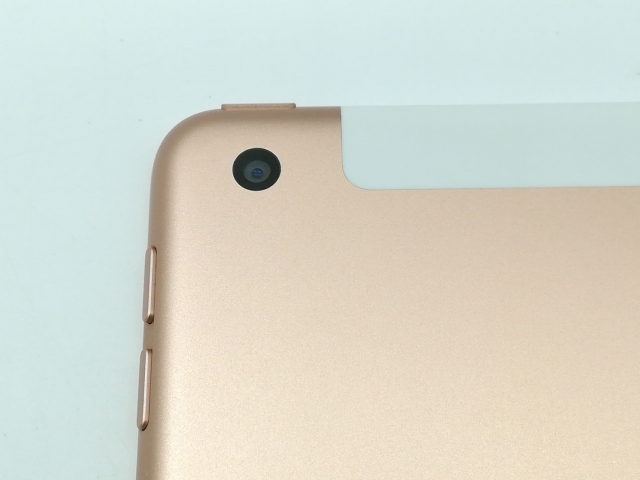 APPLE iPad WI-FIモデル 128GB 8世代 ゴールド iPad wifi+Cellular