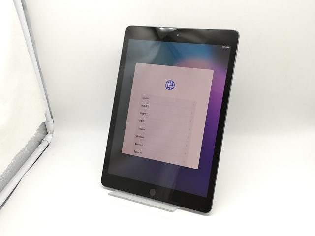 【海外版】Apple iPad 8th Gen 32GB【使用不可】カバーセット Amazon.co.jp: 【整備済み品】 Apple iPad (第8世代) Wi-Fi 32GB