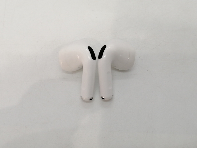 【中古】Apple AirPods 4 MXP63J/A【浜松駅前】保証期間１ヶ月