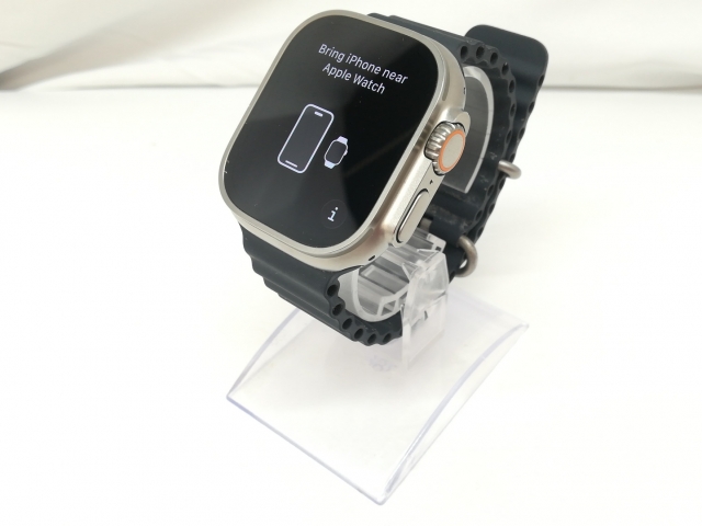 【中古】Apple Apple Watch Ultra 49mm Cellular チタニウムケース/ミッドナイトオーシャンバンド MQFK3J/A【川崎駅前】保証期間１ヶ月【ランクB】