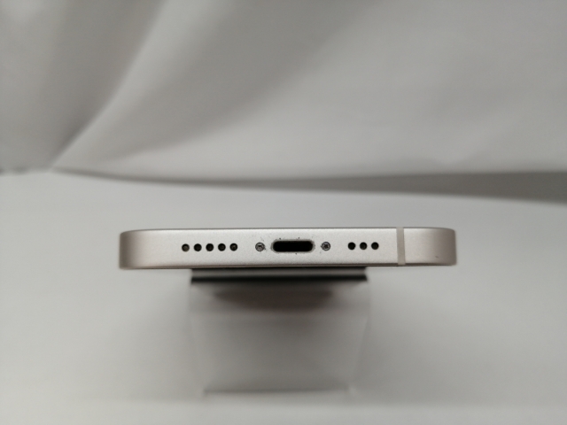 【中古】Apple 国内版 【SIMフリー】 iPhone 13 128GB スターライト MLND3J/A【札幌】保証期間１週間【ランクC】_4