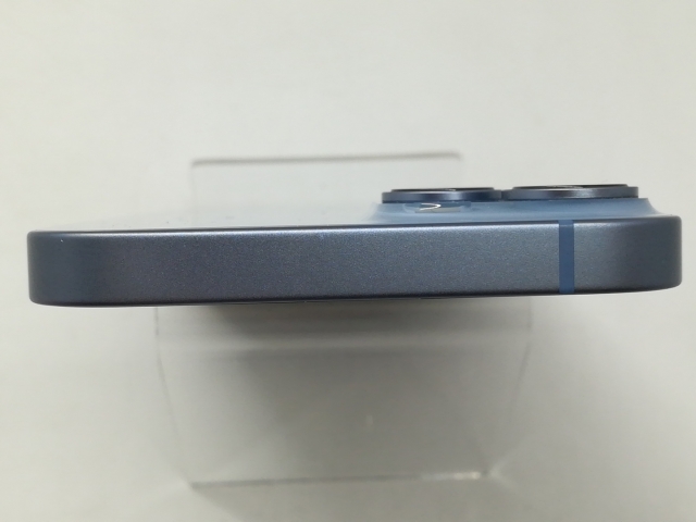 【中古】Apple docomo 【SIMフリー】 iPhone 14 128GB ブルー MPVJ3J/A【札幌】保証期間１ヶ月【ランクA】_2