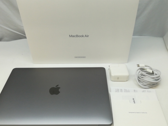 【中古】Apple MacBook Air 13インチ M1(CPU:8C/GPU:7C) 8GB/256GB スペースグレイ MGN63J/A (M1・2020)【札幌】保証期間１ヶ月【ランクA】