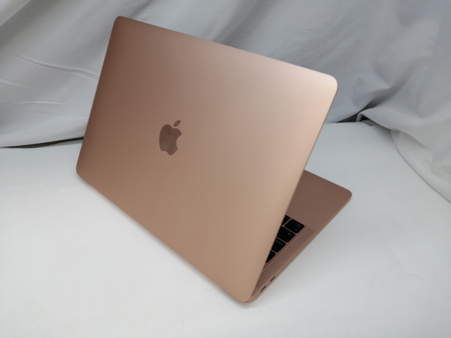 【中古】Apple MacBook Air 13インチ Corei5:1.6GHz 256GB ゴールド MREF2J/A (Late 2018)【札幌】保証期間１ヶ月【ランクB】_1