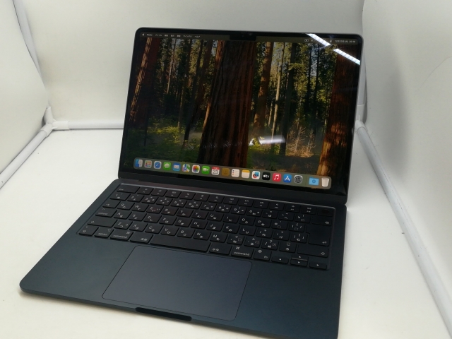 【中古】Apple MacBook Air 13インチ M3(CPU:8C/GPU:10C) 8GB/512GB ミッドナイト MRXW3J/A (13インチ, M3, 2024)【熊本】保証期間１ヶ月【ランクB】