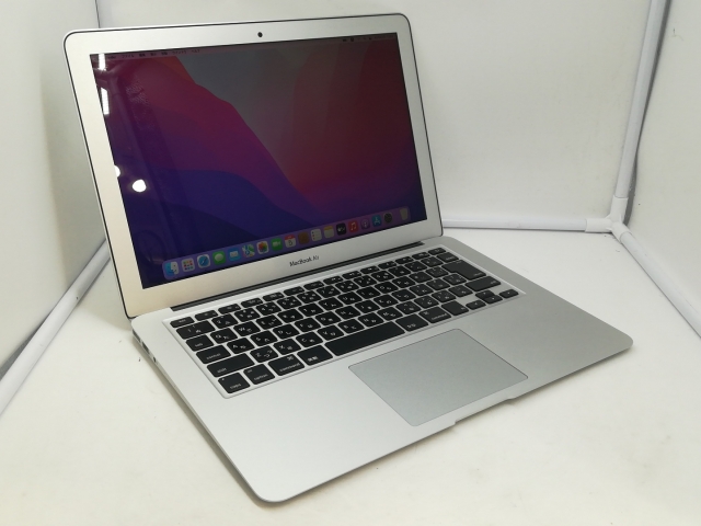 中古】Apple MacBook Air 13インチ Corei5:1.8GHz 256GB MQD42J/A (Mid 