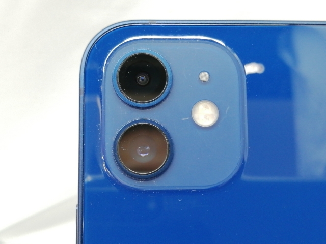 【中古】Apple docomo 【SIMロック解除済み】 iPhone 12 128GB ブルー MGHX3J/A【札幌】保証期間１ヶ月【ランクB】_6
