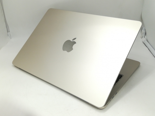 M2 13インチMacbookAir スターライト8GB充電回数5回 MacBook 中古 販売】MacBook Air M2 / 13インチ / 2022 / 8GB