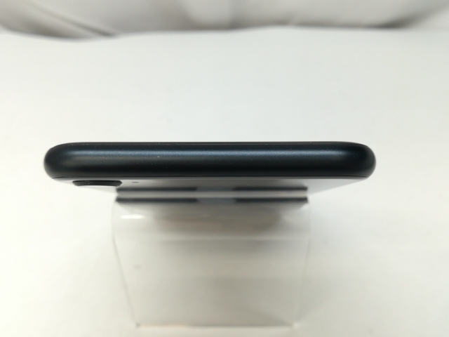 【中古】Apple SoftBank 【SIMフリー】 iPhone SE（第3世代） 128GB ミッドナイト MMYF3J/A【札幌】保証期間１ヶ月【ランクA】_2