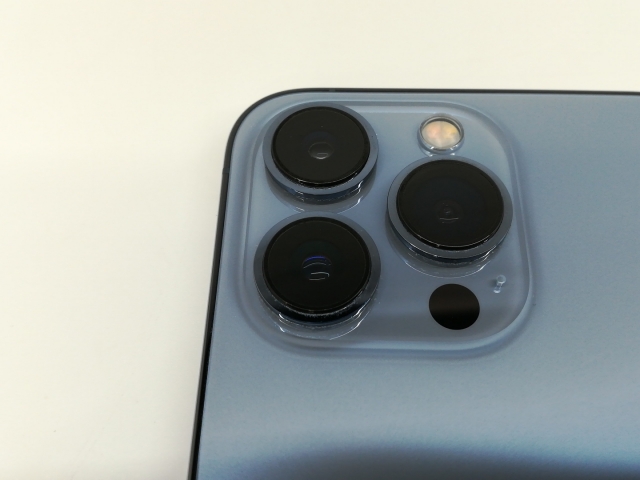 中古】Apple 国内版 【SIMフリー】 iPhone 13 Pro 128GB シエラブルー