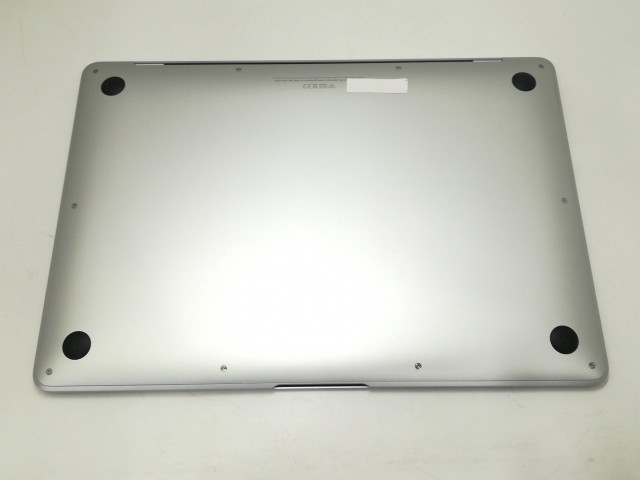 【中古】Apple MacBook Air 13インチ M1(CPU:8C/GPU:8C) 8GB/512GB シルバー MGNA3J/A (M1・2020)【福岡天神】保証期間１ヶ月【ランクB】