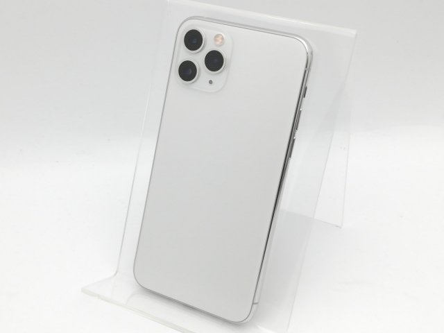 【中古】Apple au 【SIMロック解除済み】 iPhone 11 Pro 256GB シルバー MWC82J/A【宇田川】保証期間１ヶ月【ランクB】