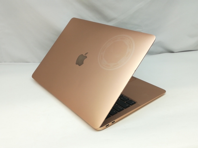 中古】Apple MacBook Air 13インチ 256GB ゴールド MWTL2J/A