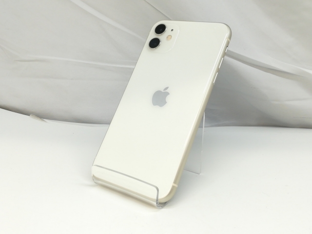 中古】Apple docomo 【SIMロック解除済み】 iPhone 11 64GB ホワイト