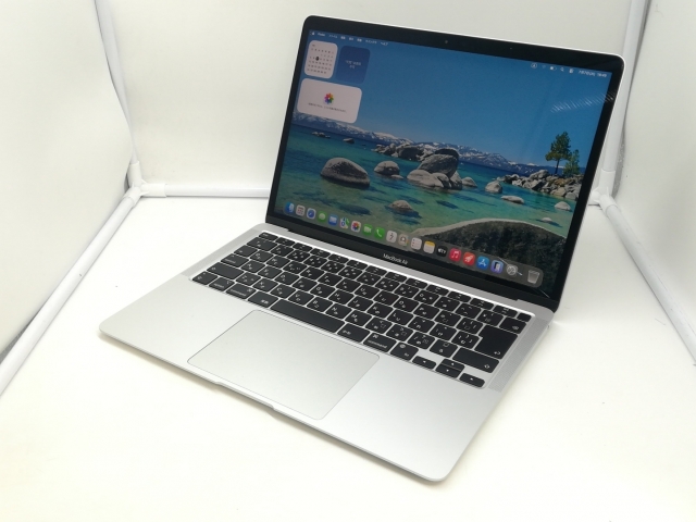 【中古】Apple MacBook Air 13インチ CTO (M1・2020) シルバー Apple M1(CPU:8C/GPU:8C)/16G/1T【札幌】保証期間１ヶ月【ランクB】