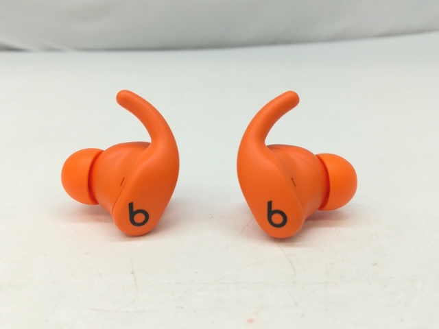 【中古】beats by dr.dre Powerbeats Fit [スパークオレンジ]【札幌】保証期間１ヶ月【ランクA】